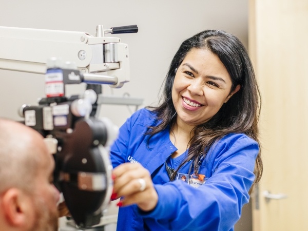 Ophthalmic Technician Image